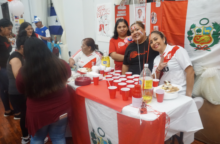 Nazareno Nueva Vida celebra la 'Noche Internacional' llena de sabor