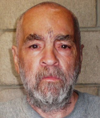 EL CRIMINAL CHARLES MANSON HOSPITALIZADO EN CALIFORNIA