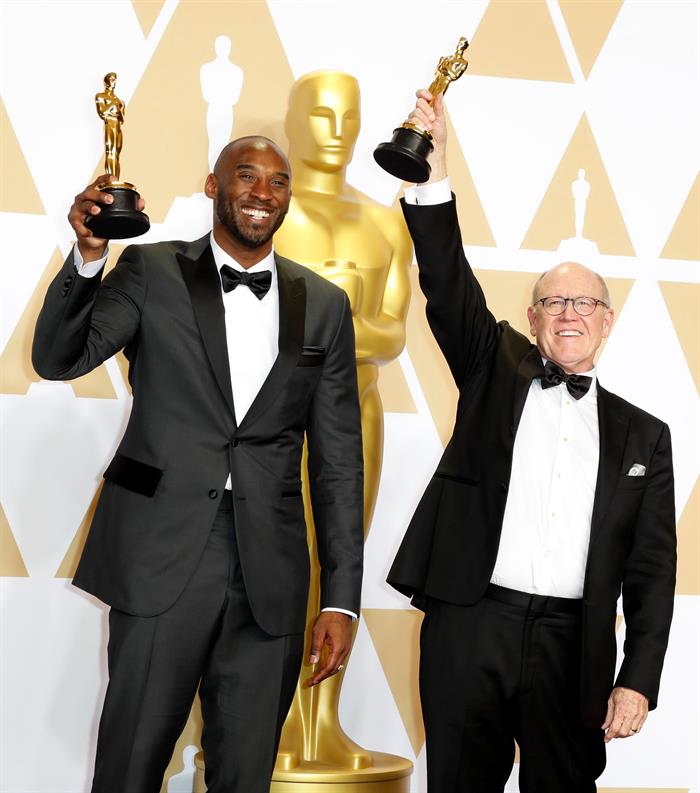 Kobe Bryant gana el Óscar por el mejor corto animado "Dear Basketball"