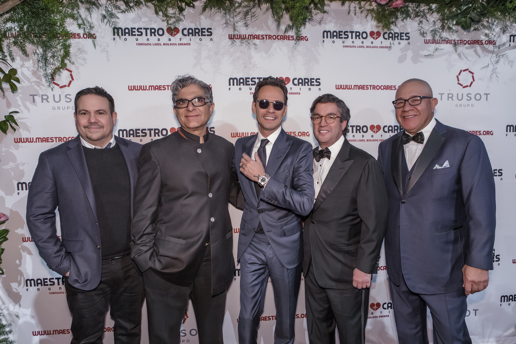Marc Anthony y Maluma brillan en la gala de Fundación Maestro Cares