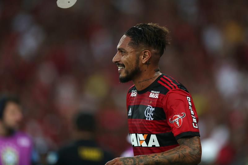Paolo Guerrero vuelve tras sanción y Flamengo afianza su liderato