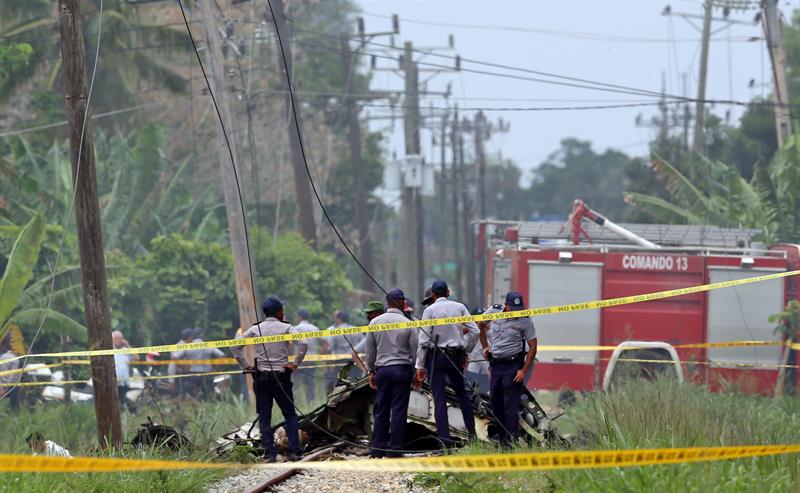 Avión de Cubana de Aviación se estrella y deja 101 muertos (Video)