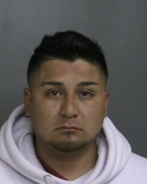 Hombre arrestado por DWI bajo la Ley Leandra en Farmingville