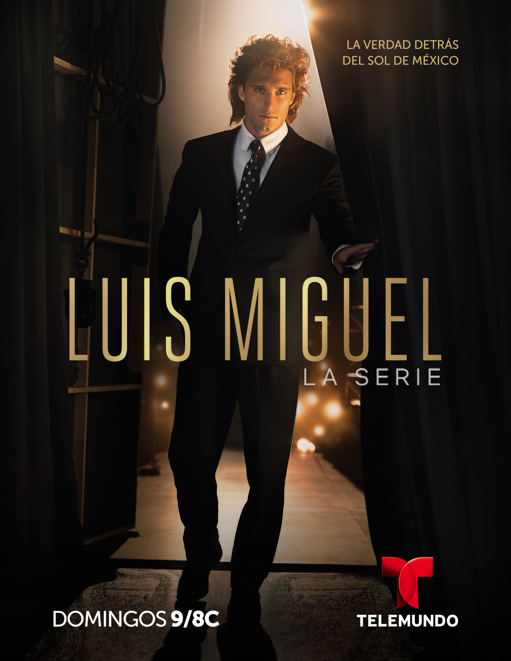 Izan Llunas estupendo como el “Solecito de México” en Luis Miguel La Serie
