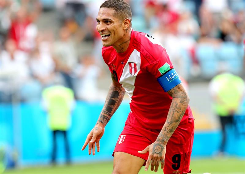 Perú vence 2-0 a Australia con goles de André Carrillo y Paolo Guerrero (Fotos y Video)