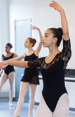 Escuela de danza del Ballet Hispánico anuncia sus programas de verano