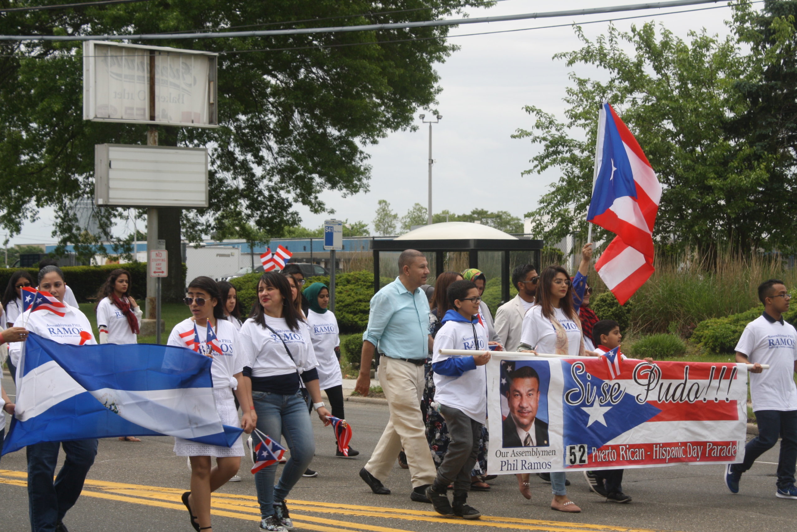 Desfile Puertorriqueño-Hispano brilló en las calles de Brentwood (Fotos)