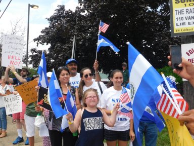 Long Island protesta contra Trump por los niños que aún siguen separados de sus padres