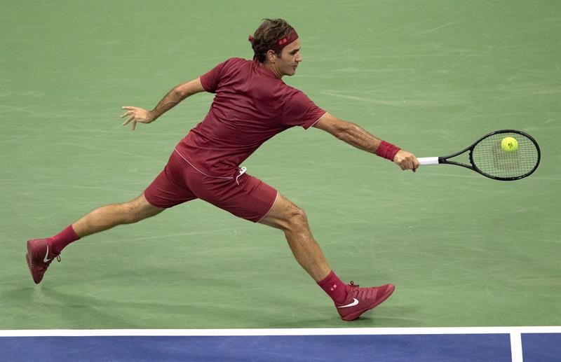 Roger Federer cierra con triunfo cómodo una jornada para los favoritos en el US Open