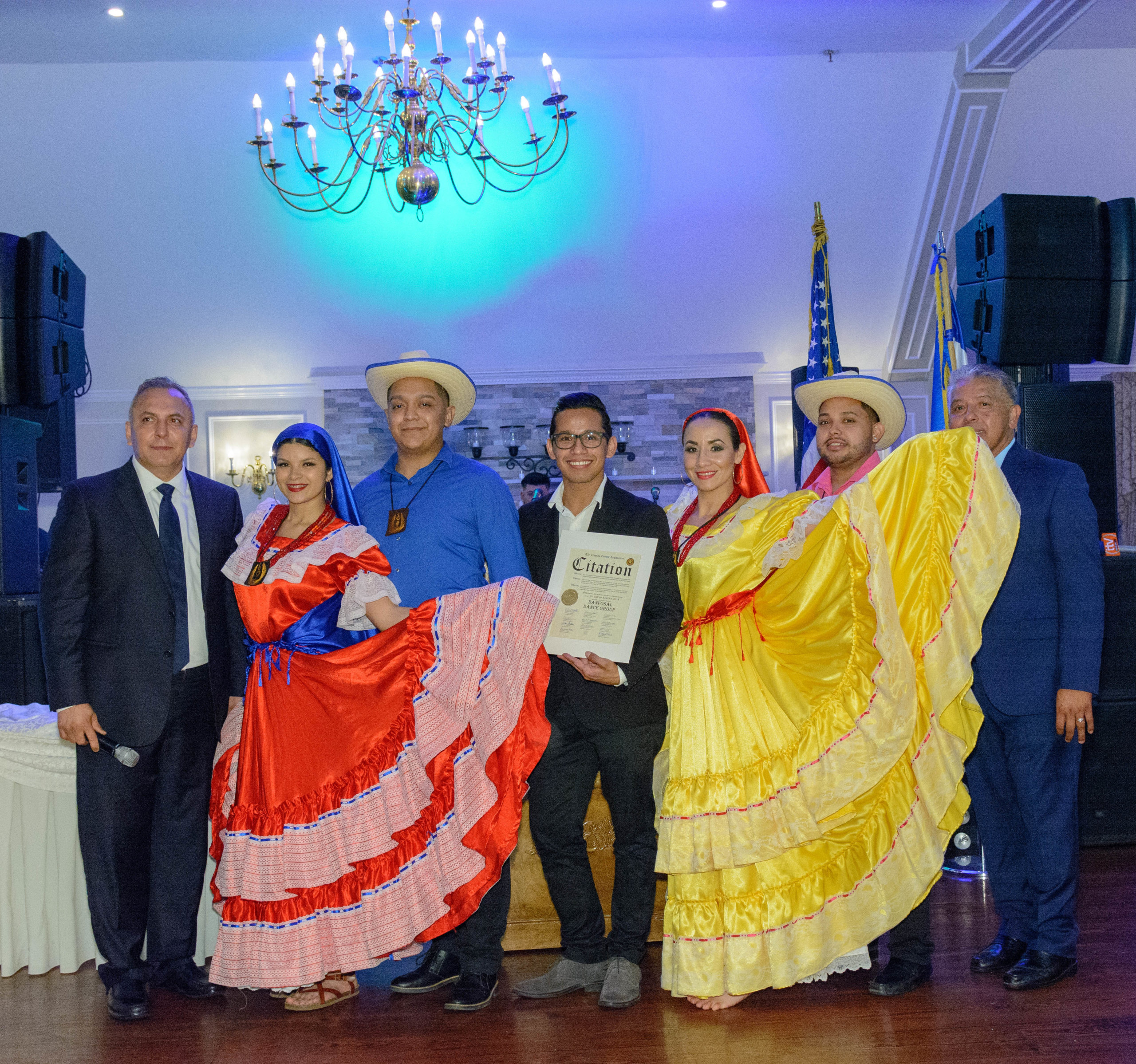 Gala 'Orgullosamente Salvadoreño 2018' rinde homenaje a inmigrantes destacados