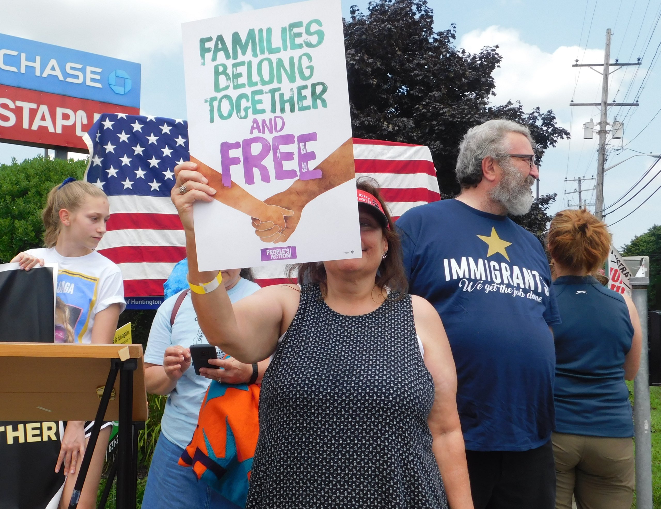 Long Island protesta contra Trump por los niños que aún siguen separados de sus padres
