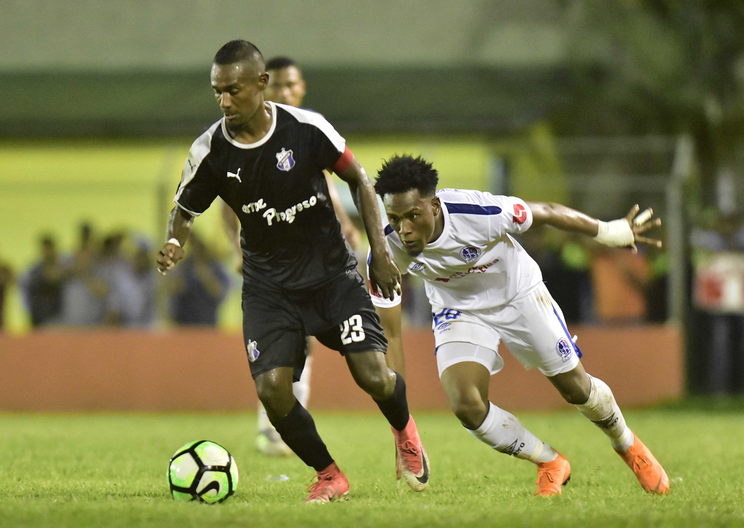 Motagua golea al Juticalpa y escolta al Olimpia en Honduras