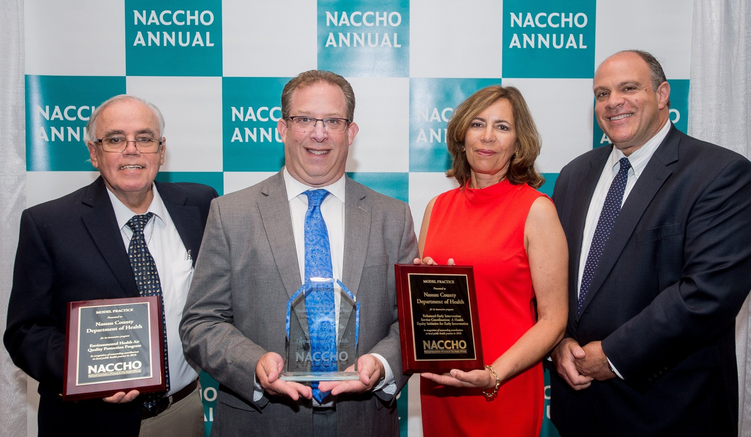 Departamento de Salud del condado de Nassau es premiado a nivel nacional