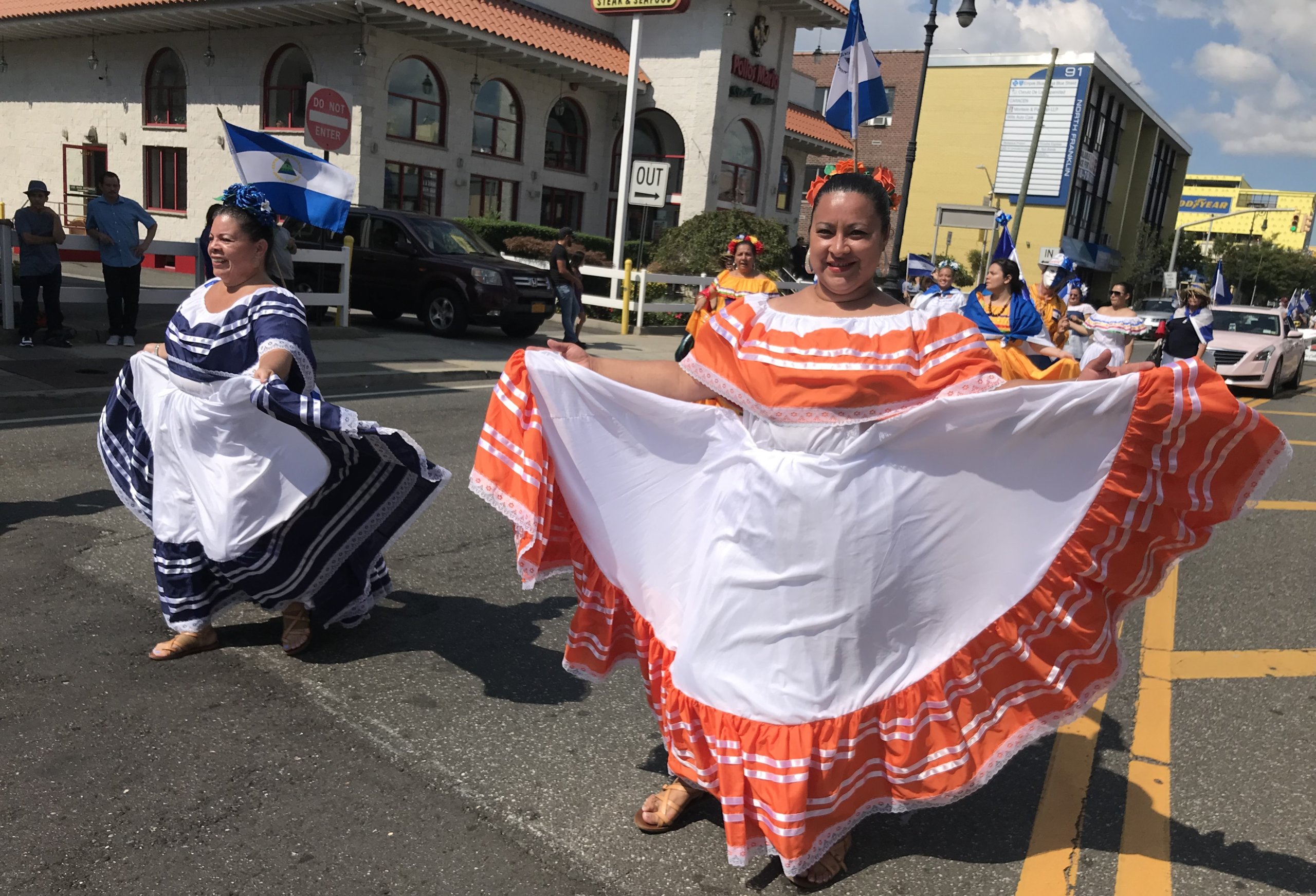 Comunidad nicaragüense se luce en Desfile Centroamericano en Hempstead (Fotos)