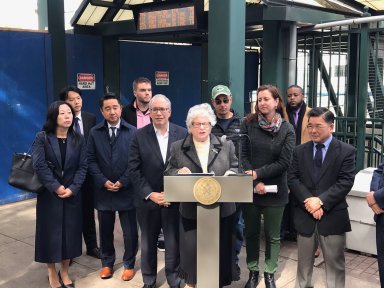 Contralor: Usuarios deberían pagar tarifa de MetroCard para viajes en LIRR