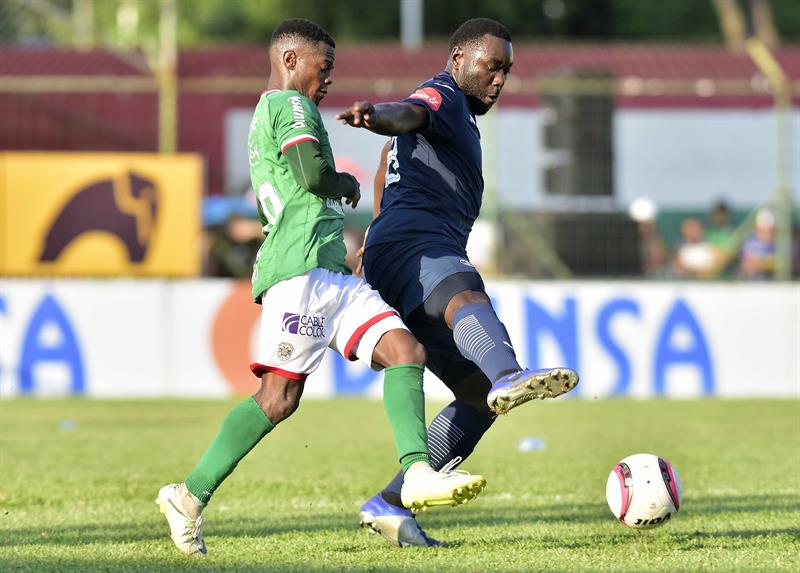 Marathón vence al Motagua y es líder invicto en Honduras