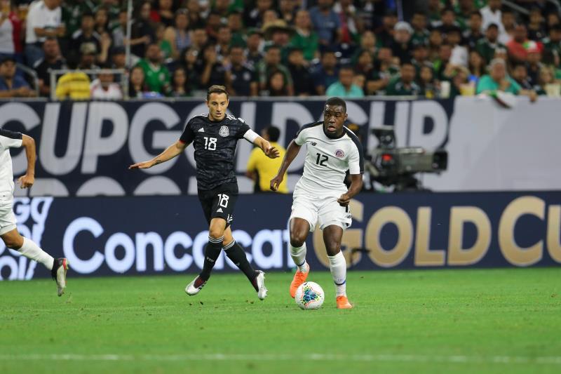 México gana en penales a Costa Rica y pasa a 'semis' de Copa Oro 2019