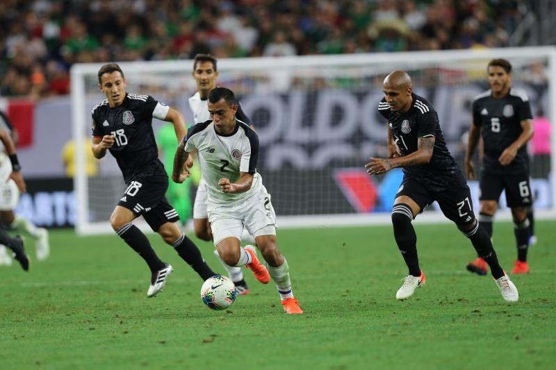 México gana en penales a Costa Rica y pasa a 'semis' de Copa Oro 2019