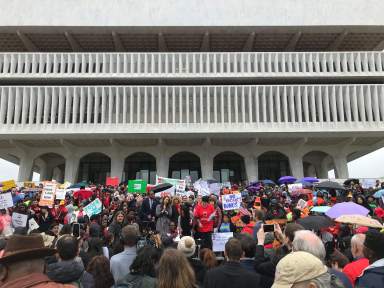 Celebran acuerdo «histórico» en protecciones de alquiler