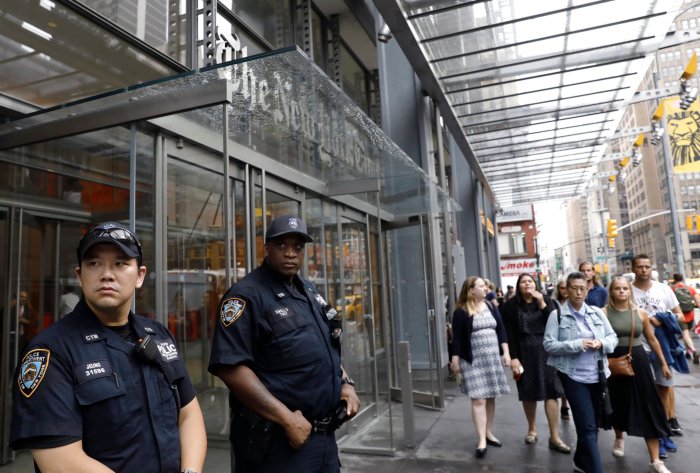 Nueva York aumenta vigilancia de lugares estratégicos como precaución a tiroteos masivos