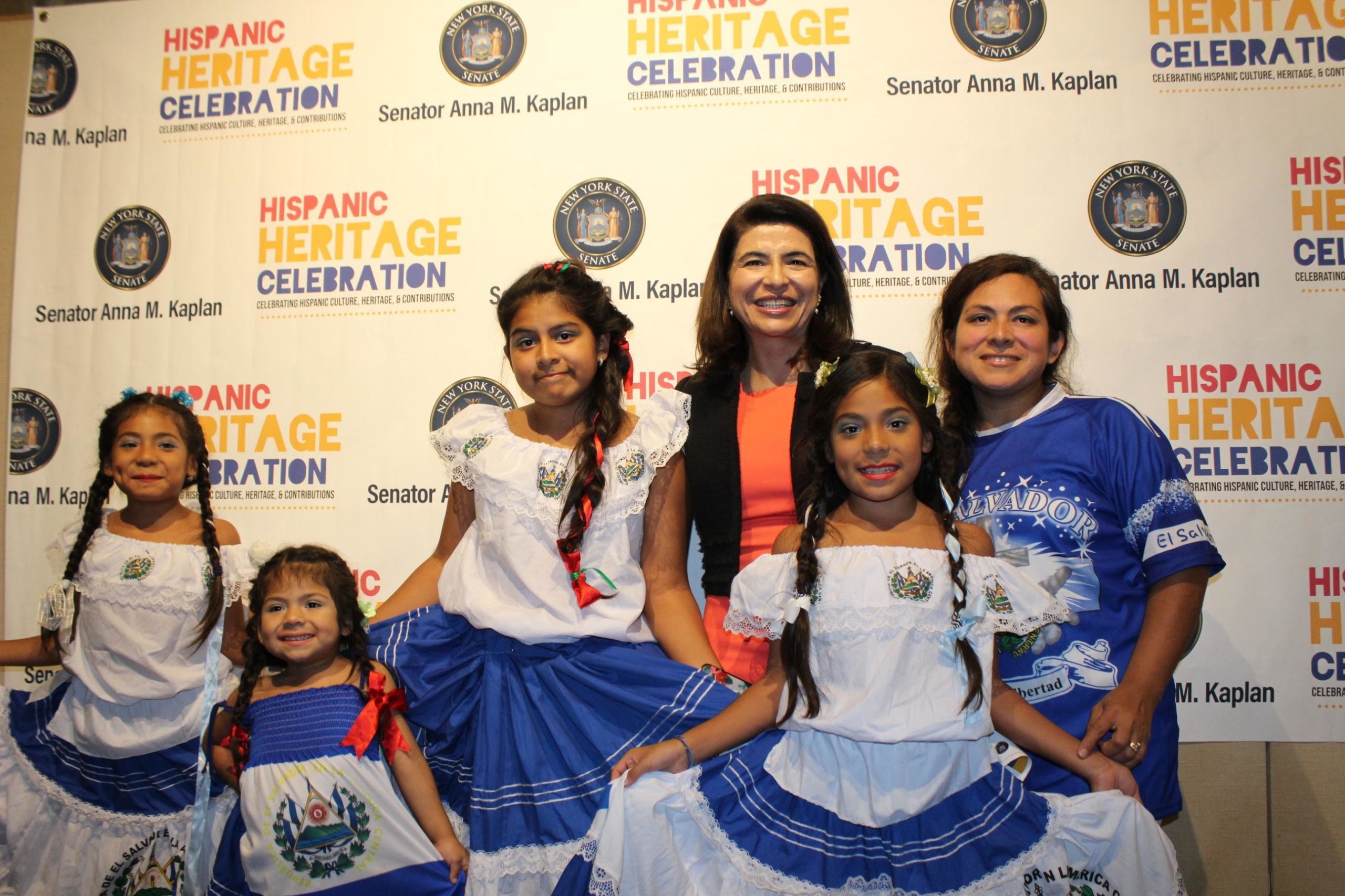 Senadora estatal Anna Kaplan celebró el Mes de la Herencia Hispana (Fotos)