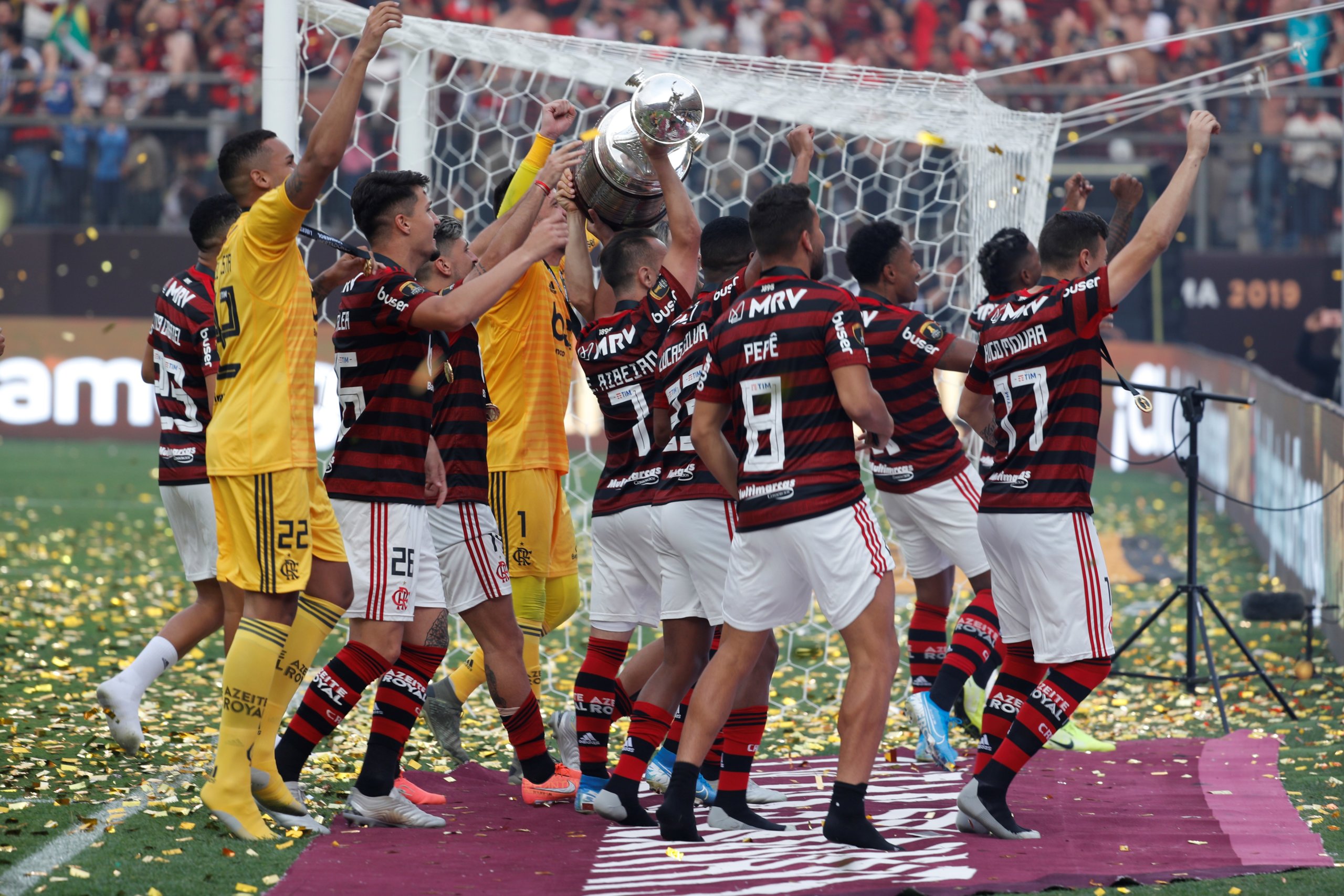 Gabigol tumba a River y lleva a Flamengo a ganar su segunda Libertadores