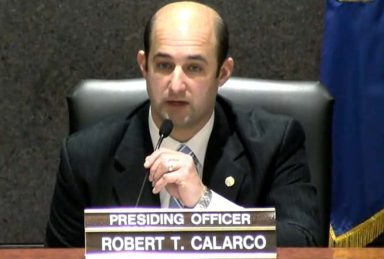 Calarco reemplaza a Gregory como presidente de la legislatura de Suffolk