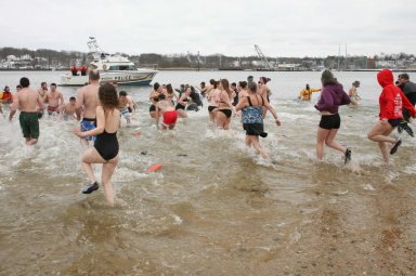 Inmersión polar a beneficio de las Olimpiadas Especiales