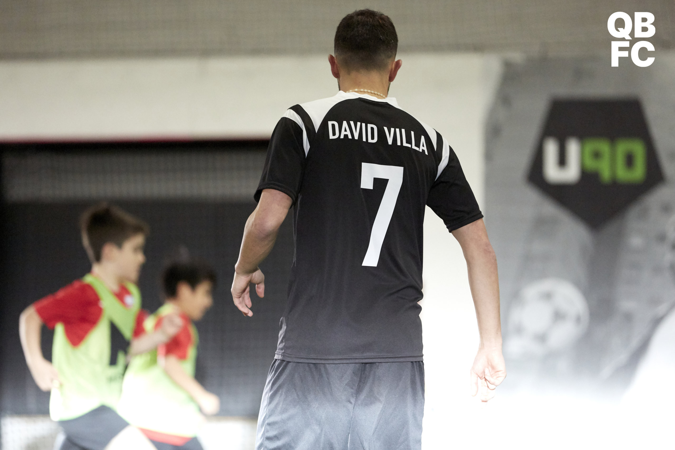 David Villa y Queensboro FC acogen partido con niños y Fan Day