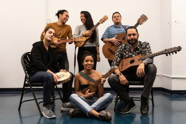 Fandango para mariposas (y coyotes) trae las historias de latinos indocumentados a Queens