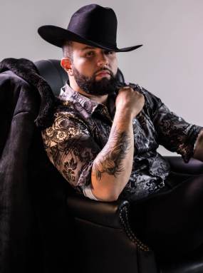 cantante de regional mexicano