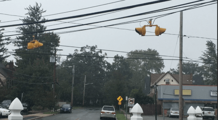 Condado de Nassau aconseja a residentes estar preparados para la tormenta Fay