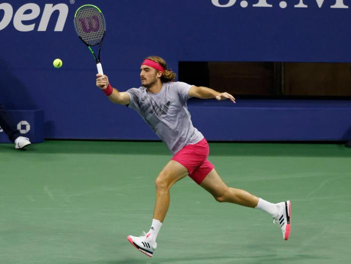 US Open : Tsitsipas se une a Djokovic y Zverec en jornada triunfal de favoritos