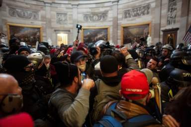 Hispano de Huntington arrestado por participar en el asalto al Capitolio