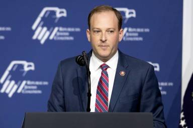 Legislador republicano Zeldin se postula a gobernador de Nueva York