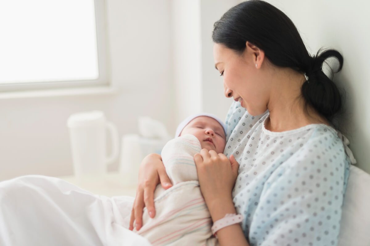 Consejos para ayudar a priorizar a la salud de la mujer para el Día de la Madre