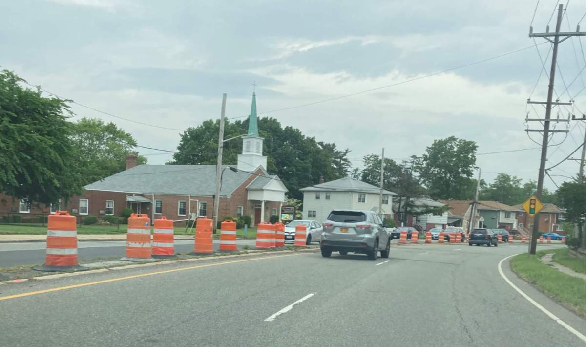 En marcha proyecto de repavimentación de avenida en Valley Stream