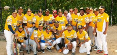 Invitan a la Copa de Softball Inter-Ligas celebrando el 4 de Julio