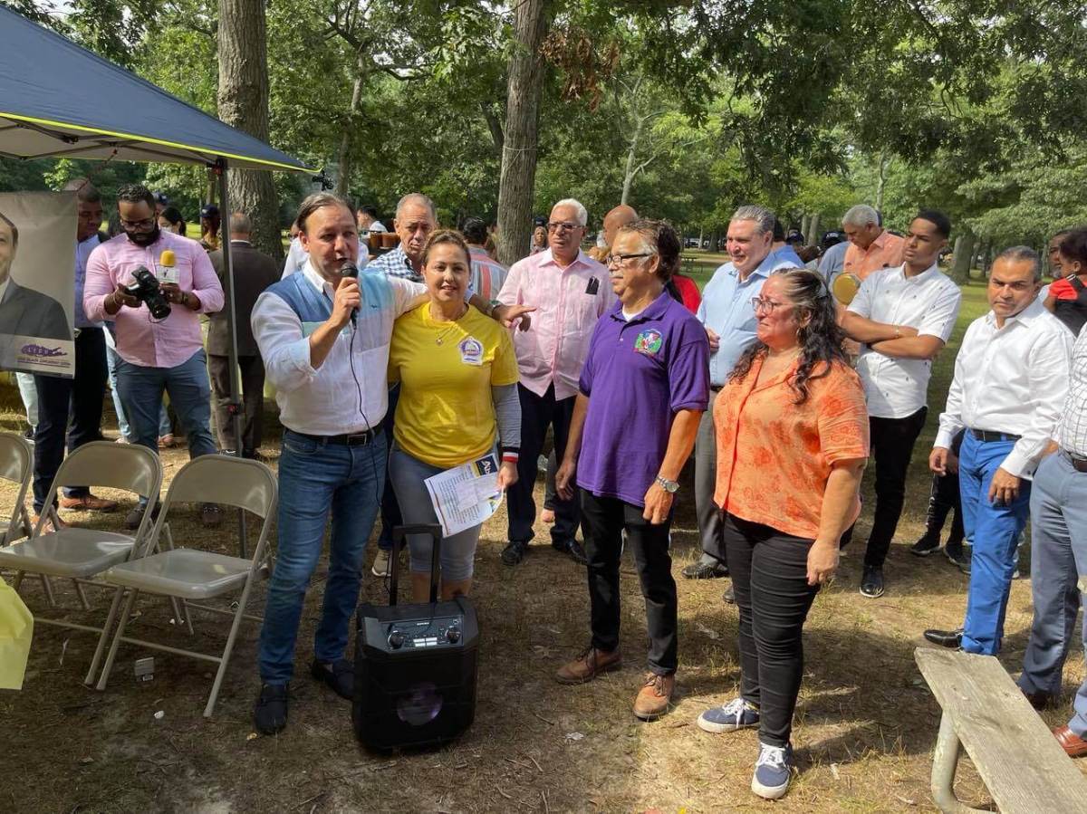 Dominicanos en Long Island reciben con gran entusiasmo a Abel Martínez, candidato del PLD