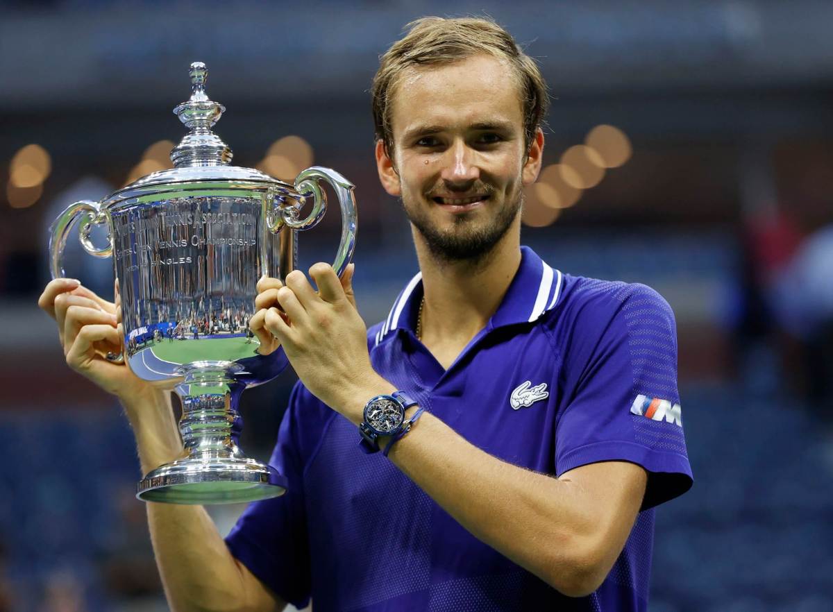 Medvedev derrota a Djokovic y conquista el US Open en Nueva York