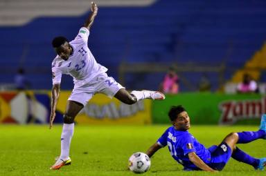 Eliminatorias: 'Catrachos' recibirán al 'Tri' sin público en estadio