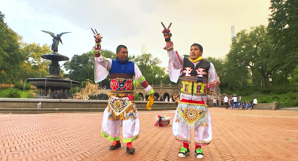 Danzantes de Tijeras llenan de peruanidad el Central Park