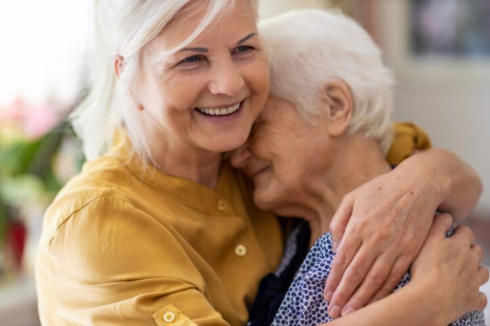 Consejos para apoyar la salud cerebral en el mes de concientización del Alzheimer