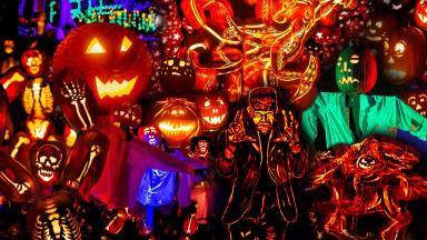 Vívelo LI : Resplandenciente espectáculo Great Jack O'Lantern Blaze