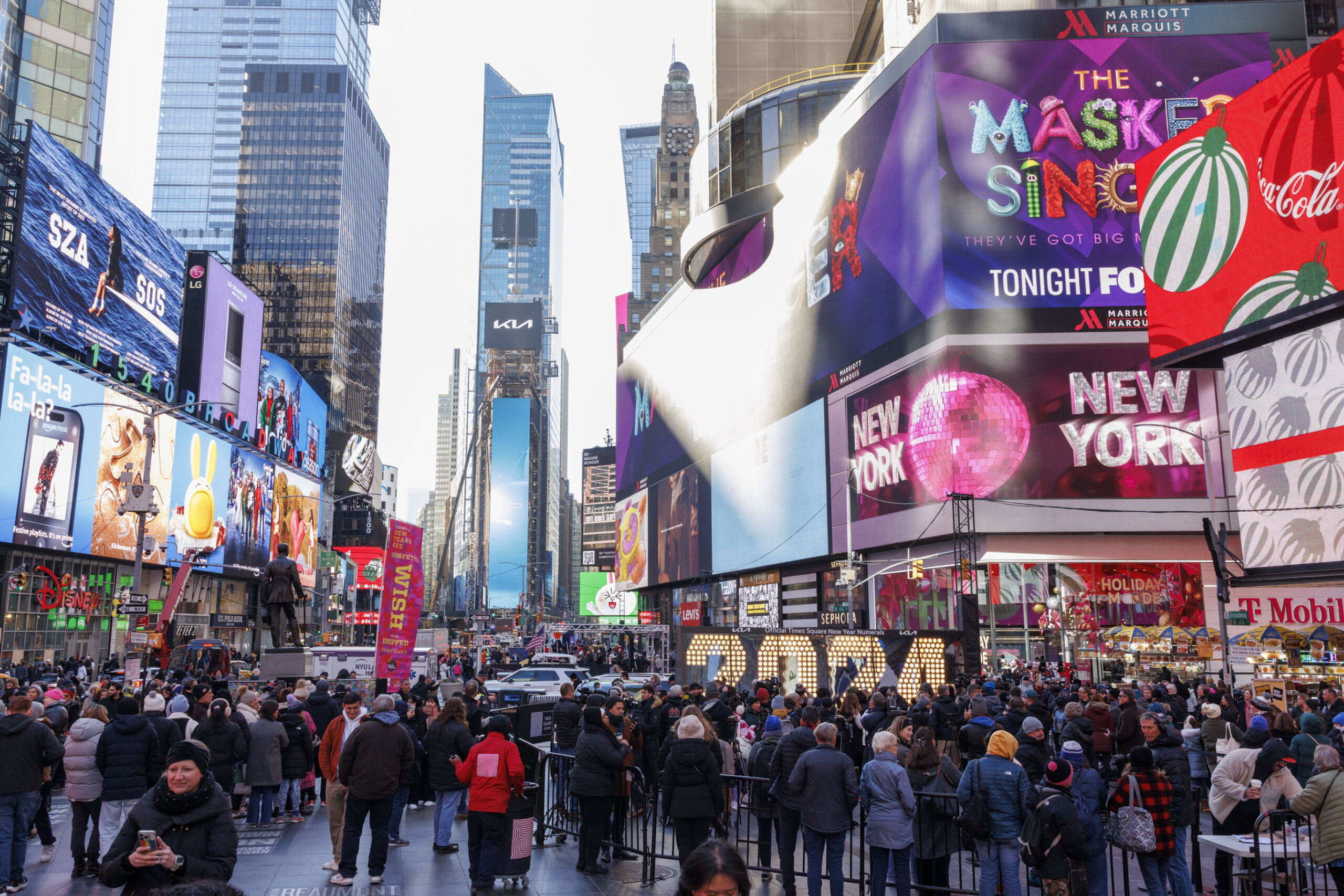 Todo listo para dar la bienvenida al Año Nuevo 2024 en Times Square
