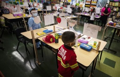 Otorgan $100 millones a 50 Distritos Escolares para reforzar aprendizaje y salud mental