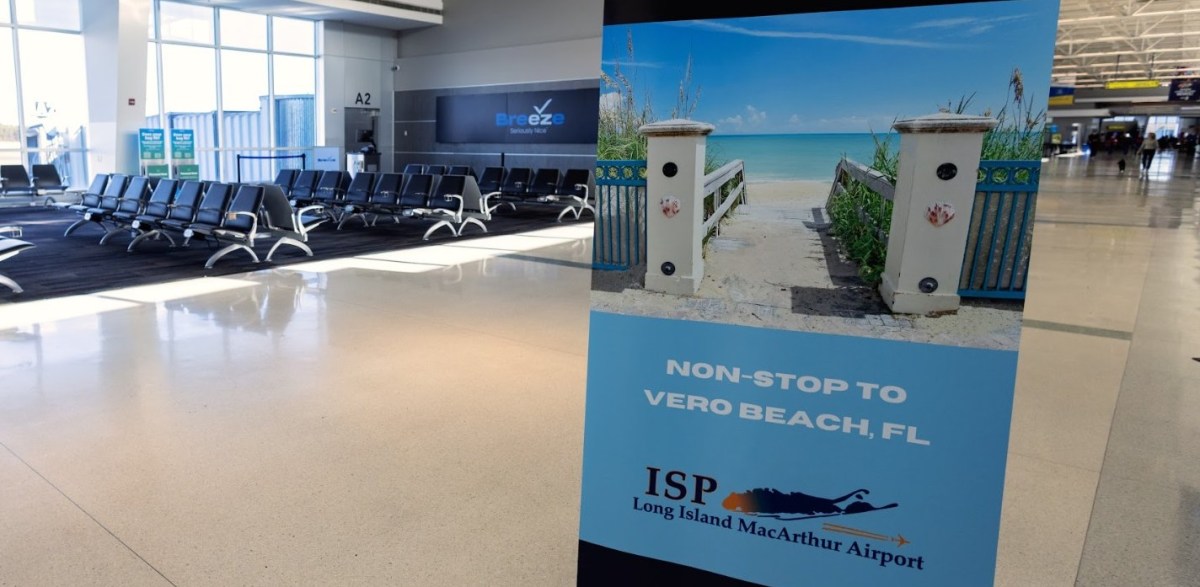 Aeropuerto MacArthur de L.I. estrena sitio web para beneficiar a viajeros