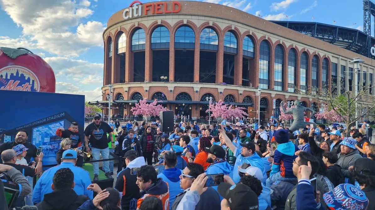 NYCFC celebra la aprobación del nuevo estadio con victoria sobre DC en Queens