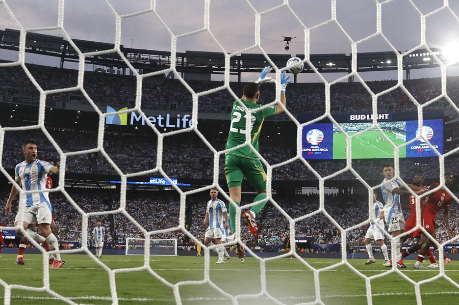 Argentina a la final de Copa América 2024 ... Messi sella 2-0 sobre Canadá en NJ