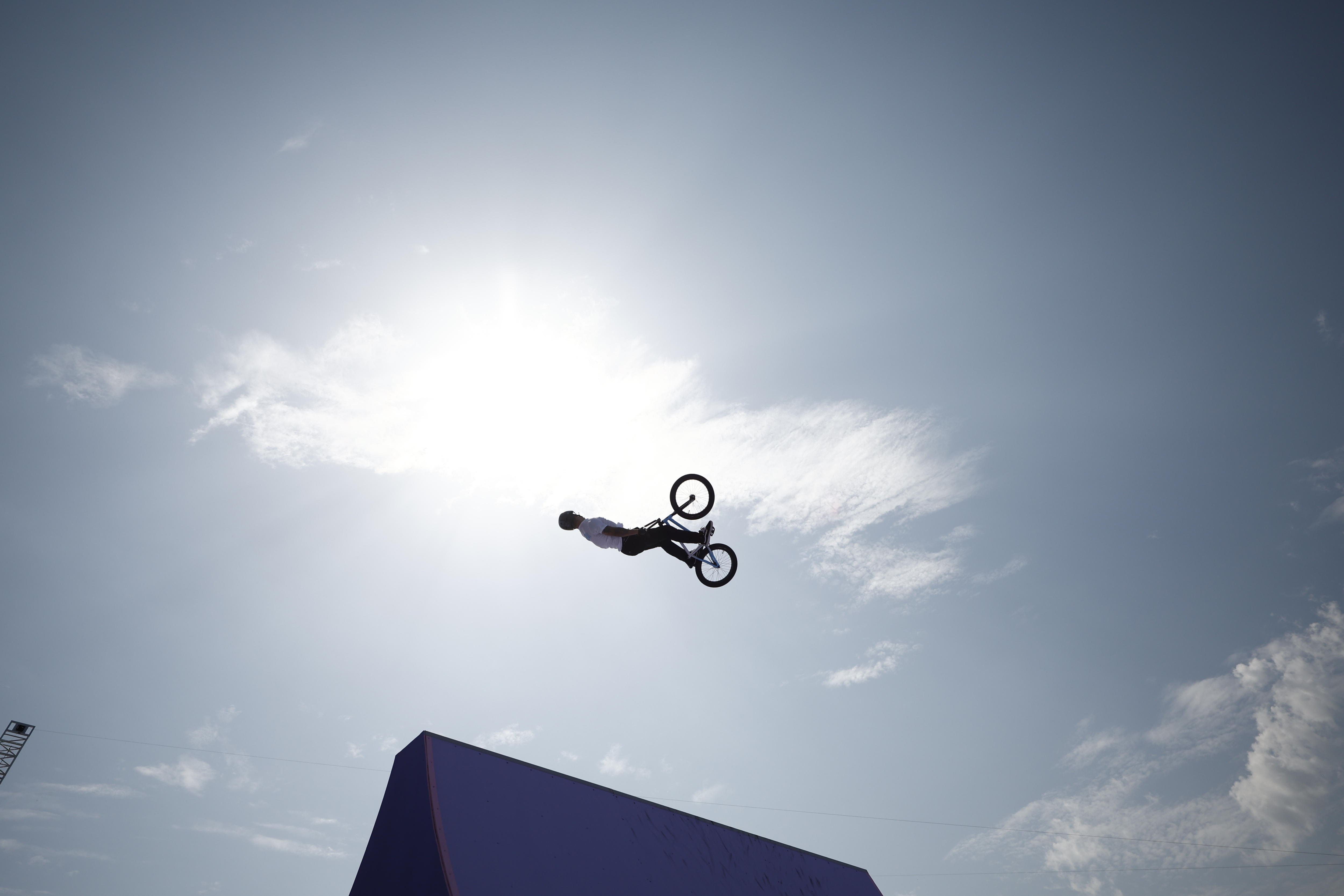 El argentino 'Maligno' Torres conquista el oro olímpico en BMX libre